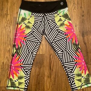 Trina Turk Recreation Cropped Leggings Geometric Floral Print Size IVI